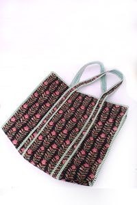 Sac fourre-tout matelassé imprimé à la main, sac de voyage en coton, sac fourre-tout floral, sac de shopping bohème, sac léger pour tous les jours - Product Image 2