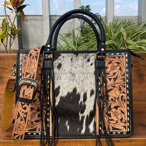 กระเป๋าถือหนังแท้คุณภาพสูง ขนาดใหญ่ ลายดอกไม้ สไตล์ตะวันตก สำหรับผู้หญิง พร้อมช่องซ่อนปืน สะพายข้างหรือถือได้ - Product Image 4