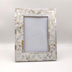 Classic Mother Of Pearl <b>Photo</b> <b>Frame</b> Luxury <b>Black</b> And White Striped MOP Inlay Picture <b>Frame</b> Wholesale Home Decor Tabletop Display - Product Image 2