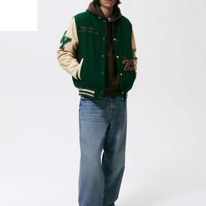 Veste universitaire d'hiver en laine de haute qualité, personnalisable en gros, avec manches en cuir, style hip-hop écologique, doublure matelassée et poches - Product Image 4