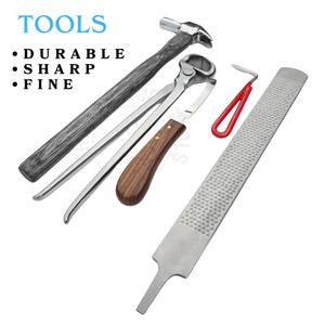 Kit de Herramientas de Herrador para Caballos: Cuchillo de Herradura de Acero Inoxidable, Alicates de 12 Pulgadas para Recortar Pezuñas, Martillo de Empuje, Escofina de Doble Cara y Gancho Básico - Product Image 4
