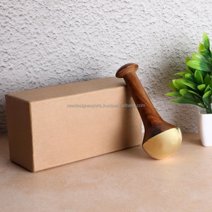 Masajeador facial Kansa-Varita Kansa Ayurveda Beneficios del bronce-Varita de masaje para restaurar el brillo a través de la desintoxicación - Product Image 2