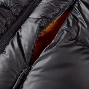 Chaqueta acolchada con aislamiento térmico para viajes de invierno, con relleno ligero y gran resistencia al viento. - Product Image 6