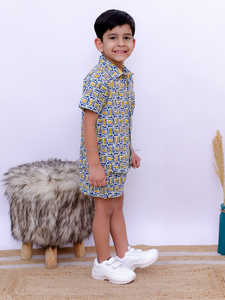 Collection d'été pour enfants Design de luxe Vêtements en coton pour garçons Chemise décontractée à manches courtes et à motif solide pour enfants de 1 à 12 ans - Product Image 2