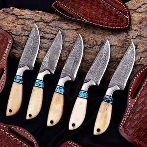 Ensemble de couteaux de chasse en acier Damas, 5 pièces, lame fixe à pointe tombante, manche en ivoire, incrustation turquoise, couteau d'extérieur forgé à la main - Product Image 1