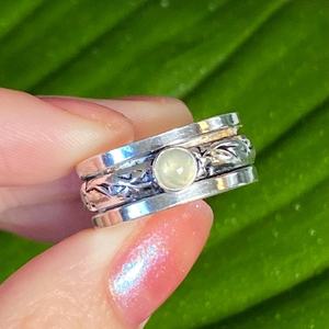 Handmade Sterling <b>Silver</b> Prehnite <b>Spinner</b> <b>Ring</b> Flower Detail Baby Green Whimsical Unisex Jewelry Gift Wholesale - Product Image 1