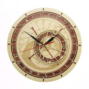 นาฬิกาตั้งโต๊ะไม้สักแกะสลักลายกลุ่มดาว งานแฮนด์เมด - ขายส่ง - Product Image 2