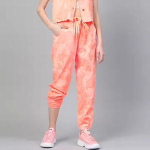 Nouvel ensemble jogging haut et pantalon personnalisé de haute qualité avec logo, en coton confortable pour l'entraînement, design personnalisé pour femme, pantalon à taille élastique - Product Image 4