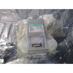 Válvula CDK AMD23-10BUS-8-1FT, Resina - Equipo y Piezas de Semiconductores de Confianza de Marca Global - Product Image 1
