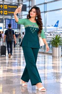 <b>Women</b> Green Color Block <b>Kurta</b> Top Palazzo Pants Set Elegant Ethnic Casual Two Piece - Product Image 3