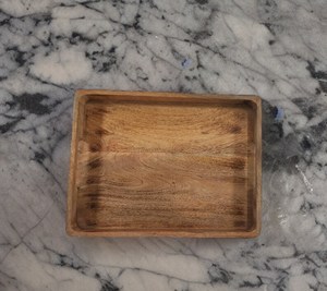 Plateau de service rectangulaire moderne en bois de manguier massif pour le thé, le petit-déjeuner, les aliments, le café, avec poignées faciles à manipuler, grande vaisselle de table ou de bureau - Product Image 1