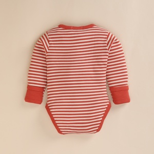 บอดี้สูทแขนยาวทำจากไม้ไผ่อีลาสเทนออร์แกนิกพิมพ์ลายเบอร์รี่ - Product Image 2