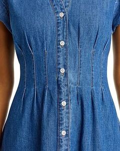 Robe en jean bleu sans manches, plissée à plusieurs niveaux, longueur midi, boutonnée sur le devant, style dos nu, pour les occasions décontractées et les soirées - Product Image 2