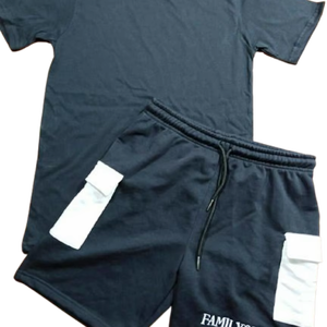 Conjunto de Pantalones Cortos y Camiseta con Estampado Gráfico Gótico Vintage Y2K para Hombre, con Cordón Ajustable - Product Image 1