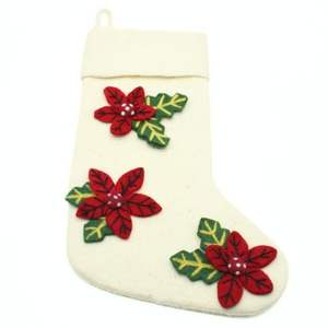 Chaussette de Noël en feutre de laine écologique faite à la main avec des fleurs de poinsettia, design personnalisable de haute qualité - Product Image 2