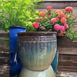 ATLANTIS TALL POTS DE JARDIN EN CÉRAMIQUE PLANTEURS POUR LA DÉCORATION DE LA MAISON DE LA BOUTIQUE DE POTERIE DU VIETNAM - Product Image 1