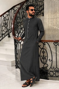 Thobe OEM Supplier Comfortable Long Sleeve Islamic Wear Designed for Private Label and Wholesale Buyers - Product Image 1
