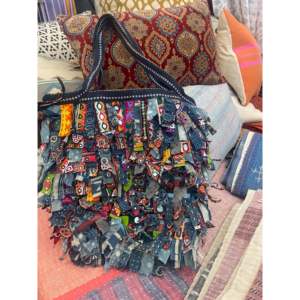 Sac fourre-tout bohème personnalisé Coastal Breeze RAG BAG, broderie et pompons décoratifs, couleur unie, en coton, ouvert, pour le shopping - Product Image 2