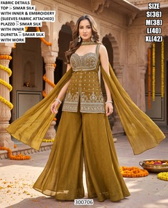 Robe longue ethnique en soie brodée traditionnelle pour femme, couleur moutarde douce - Product Image 1