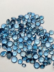พลอยโทแพซลอนดอนบลูทรงกลมเจียระไนแบบเหลี่ยม ขนาด 5 มม. ถึง 10 มม. สำหรับทำเครื่องประดับ - Product Image 3