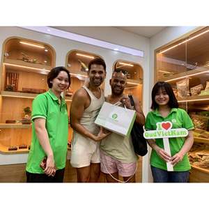 ไม้กฤษณาธรรมชาติเวียดนามแบบชิปและแบบก้อน ขายส่งเกรด AAA Plus-Premium สำหรับร้านขายเครื่องหอม - Product Image 5