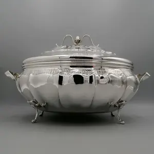 Elegante Olla de Acero Inoxidable con Aislamiento Térmico |   Ideal para servir en la cocina india - Product Image 5