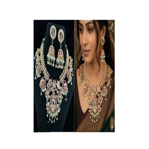 Conjunto de Collar y Pendientes de Latón Chapado en Oro de Primera Calidad con Circonitas Cúbicas, Estilo Antiguo, para Bodas, Compromisos, Aniversarios, Fiestas, Regalos - Product Image 1