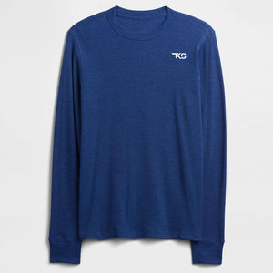 Chemise en tricot gaufré classique, design texturé, tissu doux au toucher, chemise en tricot gaufré parfaite pour les looks décontractés et élégants - Product Image 1