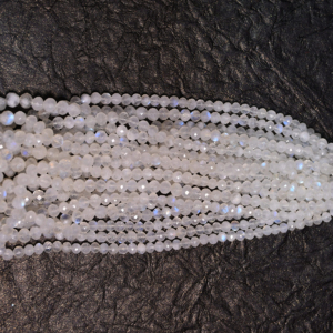 Cuentas facetadas de piedra lunar arcoíris - Para la elaboración de joyas - Product Image 1