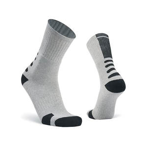 Calcetines Deportivos de Último Diseño, Nueva Colección, Calcetines Deportivos con Logotipo Personalizado - Product Image 1