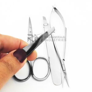 Pinzas de cejas ligeras de acero inoxidable con punta inclinada, producto de primera categoría RMI, juego de pinzas y tijeras para cejas plateadas - Product Image 5