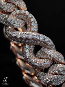 สร้อยคอโมอิสซาไนต์ชุบทองคำ 18K สีโรสโกลด์ รับรองโดย IGI ดีไซน์แบบ Cuban Chain หนา สำหรับงานปาร์ตี้และงานแต่งงาน - Product Image 2