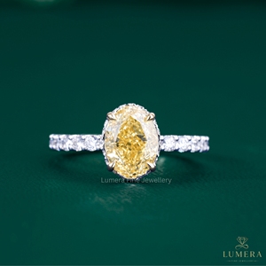 Bague de fiançailles personnalisée en or blanc 9K 10K 14K 18K avec diamant jaune fantaisie taille ovale, bijoux fins pour femmes - Product Image 1