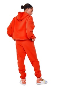 Chándal de gran tamaño pesado GSM de Color rojo para mujer, chándal acolchado a prueba de viento para correr, ropa deportiva, chándal de peso ligero para mujer - Product Image 3