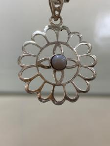 Pendentif Charme Floral en Argent Allemand avec Pierre Précieuse Bleue Larimar, Style Vintage, Qualité AAA, Vente en Gros, Fait Main, Lisse, Unisexe pour Femme - Product Image 1