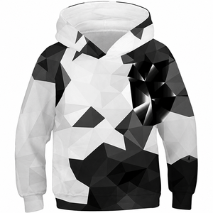 Sweat à capuche unisexe noir et blanc abstrait géométrique de qualité supérieure, imprimé par sublimation personnalisée - Product Image 1