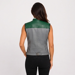 Chaleco de cuero para mujer con diseño de inspiración vintage, construcción en cuero de calidad, cierre seguro y silueta ajustada y cómoda. - Product Image 5