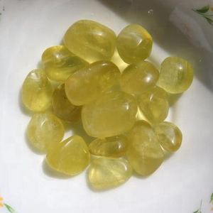 Figurines Sun-Kissed Aura en quartz citron poli pour l'amour Feng Shui optimisme prospérité et décoration élégante - Product Image 2