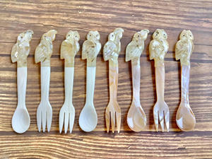 ช้อนเปลือกหอยทำมือพร้อมพื้นผิวมุก สำหรับตกแต่งโต๊ะอาหาร ตกแต่งบ้าน และจัดแสดงภายใน - Product Image 5