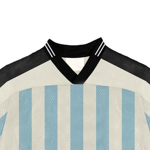 Camiseta de Fútbol con Cuello en V, Estampado de Letras, Rayas Azules y Blancas, Sublimada, Transpirable, de Malla, Manga Corta, Corte Regular, para Adultos, con Logotipo Personalizado - Product Image 4