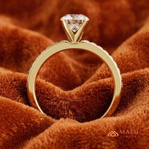Bague de luxe en moissanite taille princesse plaquée or 18 carats |   Bague de fiançailles en diamant simulé carré, bijoux de mariage - Product Image 3