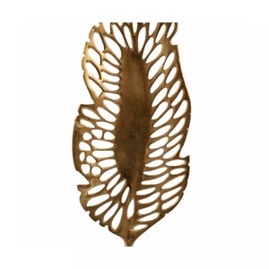 Sculpture d'art en forme de plume plaquée or, décoration de table artistique, forme irrégulière, design contemporain fait main pour salon - Product Image 6