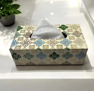 Boîte à mouchoirs en bois classique faite à la main avec impression émaillée, taille et design personnalisés, en vente chaude - Product Image 1