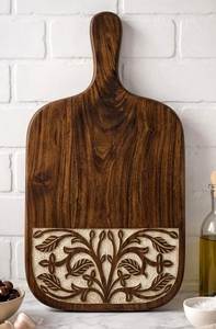 Planche à découper carrée en bois Linea Exports Inc avec poignée, épaisseur 1,3 cm, lavable au lave-vaisselle, non toxique, design rustique, facile à nettoyer - Product Image 4