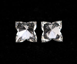OM GEMS Par de Diamantes Cultivados en Laboratorio de Corte Llily de 2.50 ct, Color E,F, Claridad VVS,VS, Sin Conflictos, Forma Única, para Joyería Creativa - Product Image 5