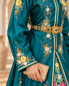 Caftán Marroquí de Terciopelo Color Verde Azulado con Bordado Sólido, Mangas Largas, Cinturón con Filigrana Dorada, Largo MAXI, para Fiestas de Invierno, Mishkat Couture - Product Image 3