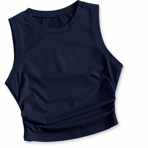 Débardeur court en maille unie respirant à col rond sans manches pour femme avec ourlet froncé sur le côté - Product Image 1
