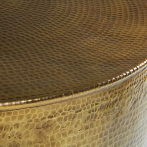 Mesa de Centro Hecha a Mano Simply Iconic, Diseño Rústico, Acabado Antiguo, Muebles para Sala de Estar, Tapa de Metal, Forma Redonda - Product Image 4