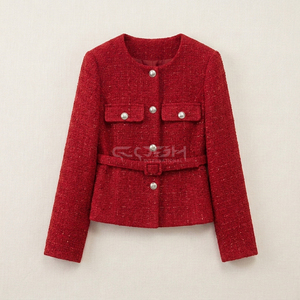 Blazer en laine tweed rouge respirant et élégant pour l'hiver, personnalisé avec logo Cosh International, idéal pour les sororités grecques. - Product Image 3