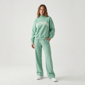Ensemble sweat-shirt et pantalon de survêtement personnalisé pour femmes, vêtements d'équipe universitaire, fabricant OEM à marque privée - Product Image 2